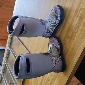 Bogs kid size 11